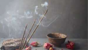 how to burn incense sticks